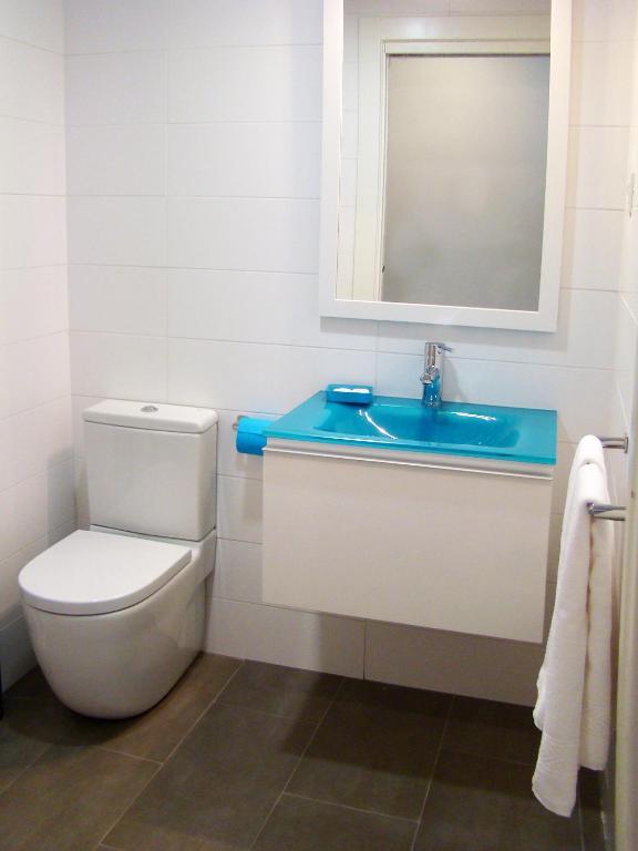 Bekale Hotel Ea Bilik gambar