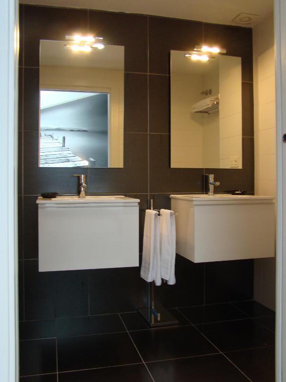 Bekale Hotel Ea Bilik gambar